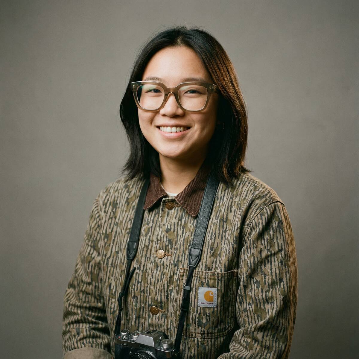 自慰喷水摄影师李婷